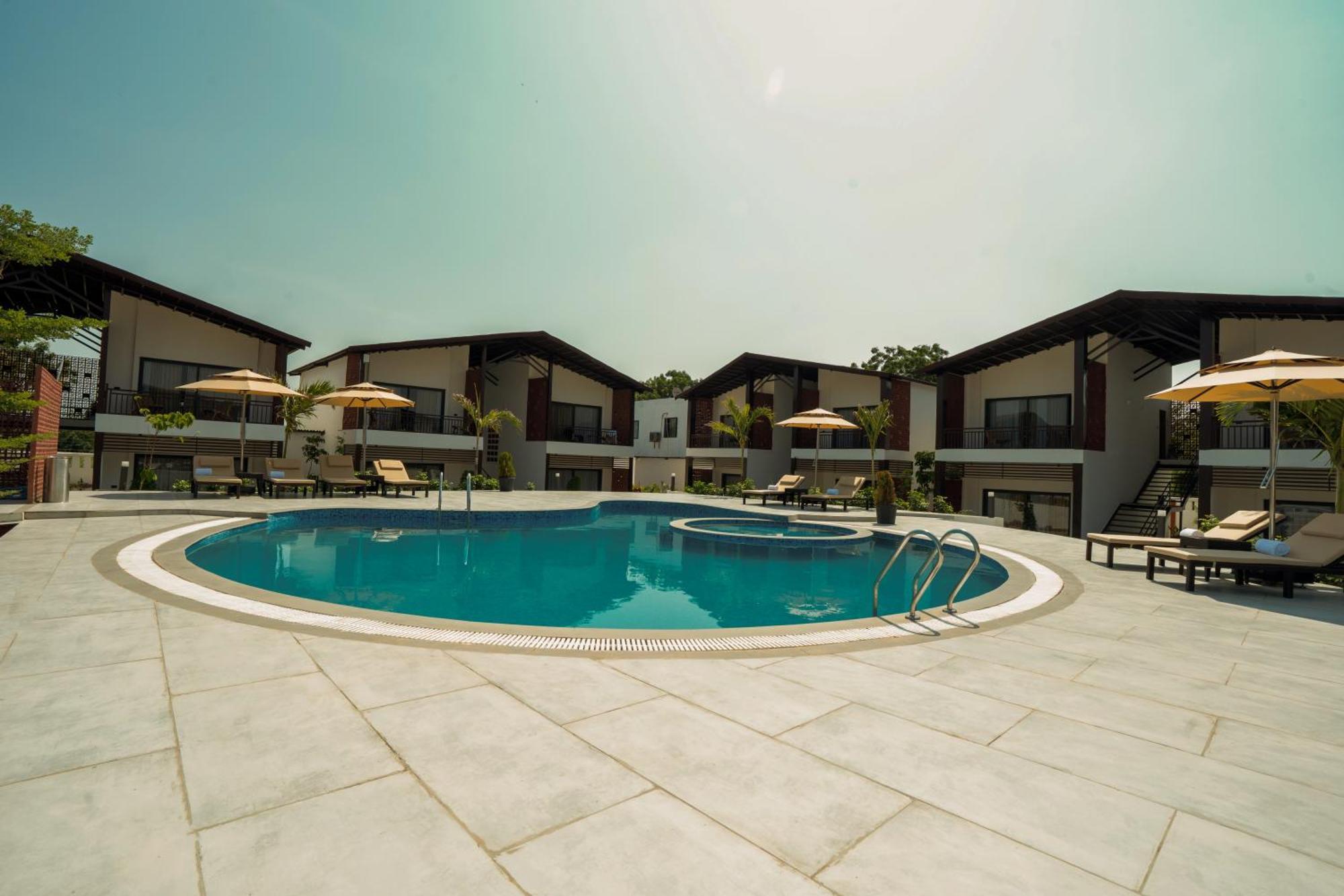 Evoke Dholavira Hotel Bagian luar foto