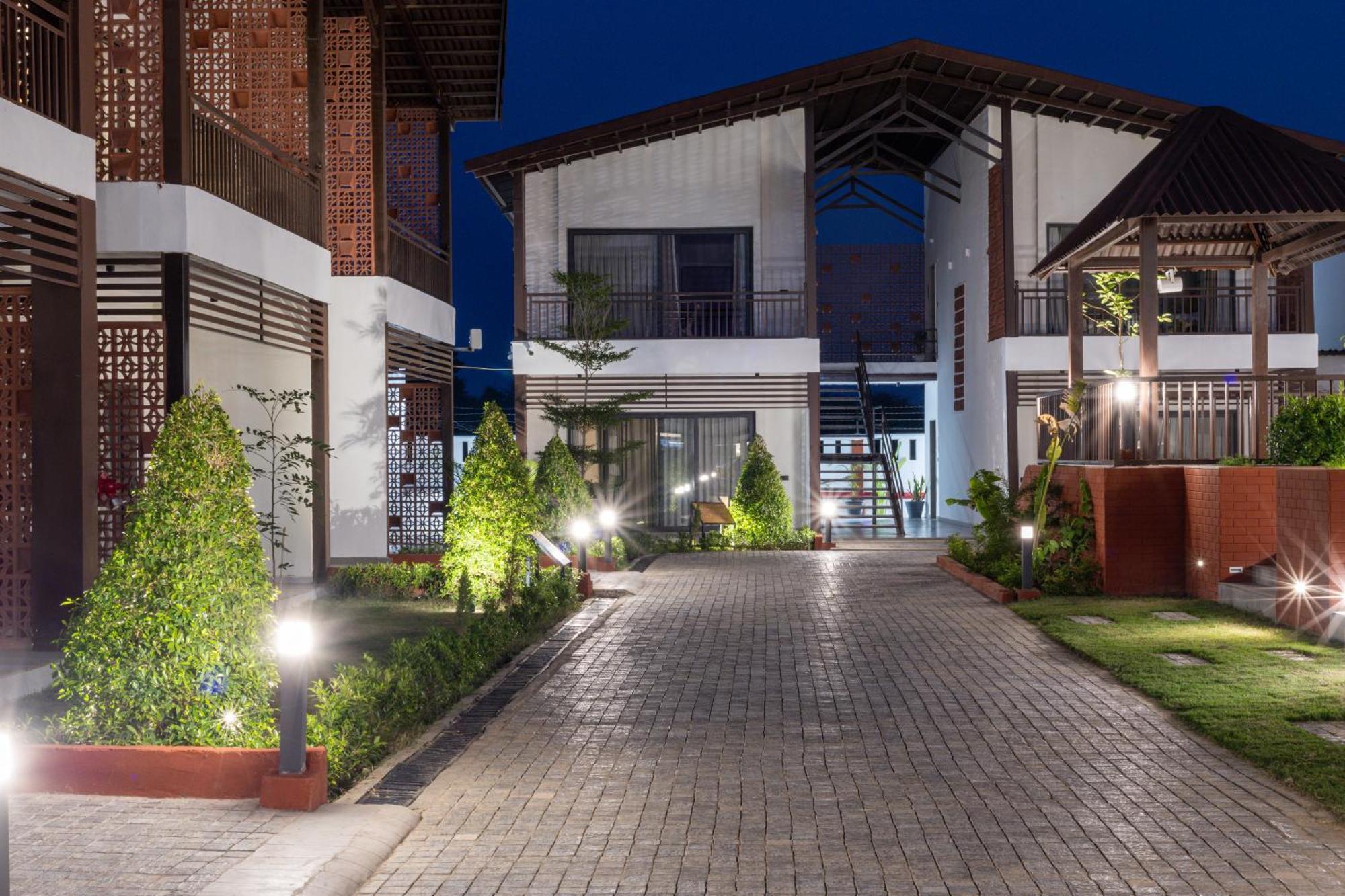 Evoke Dholavira Hotel Bagian luar foto