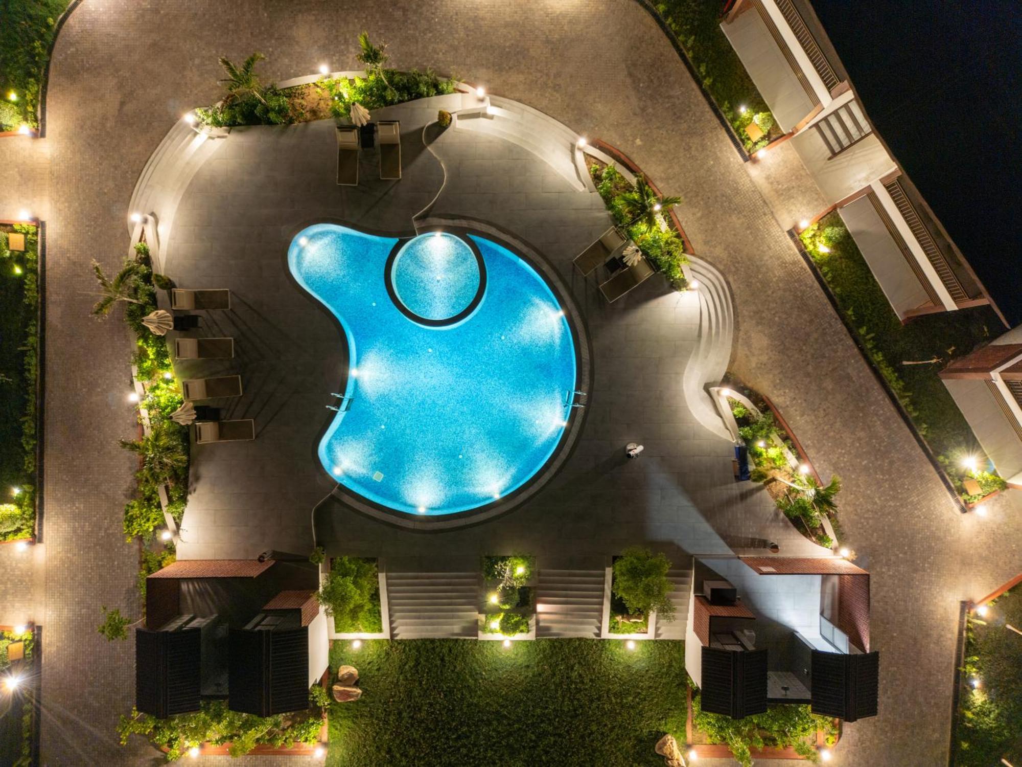 Evoke Dholavira Hotel Bagian luar foto