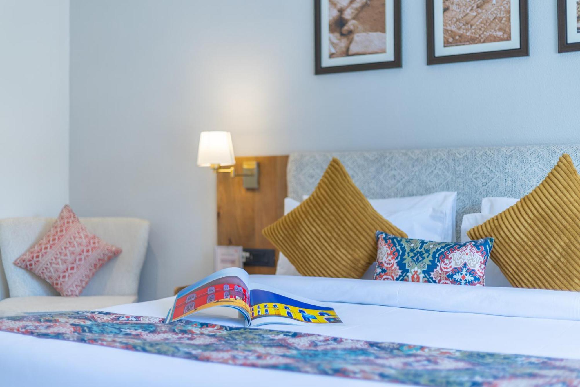 Evoke Dholavira Hotel Bagian luar foto