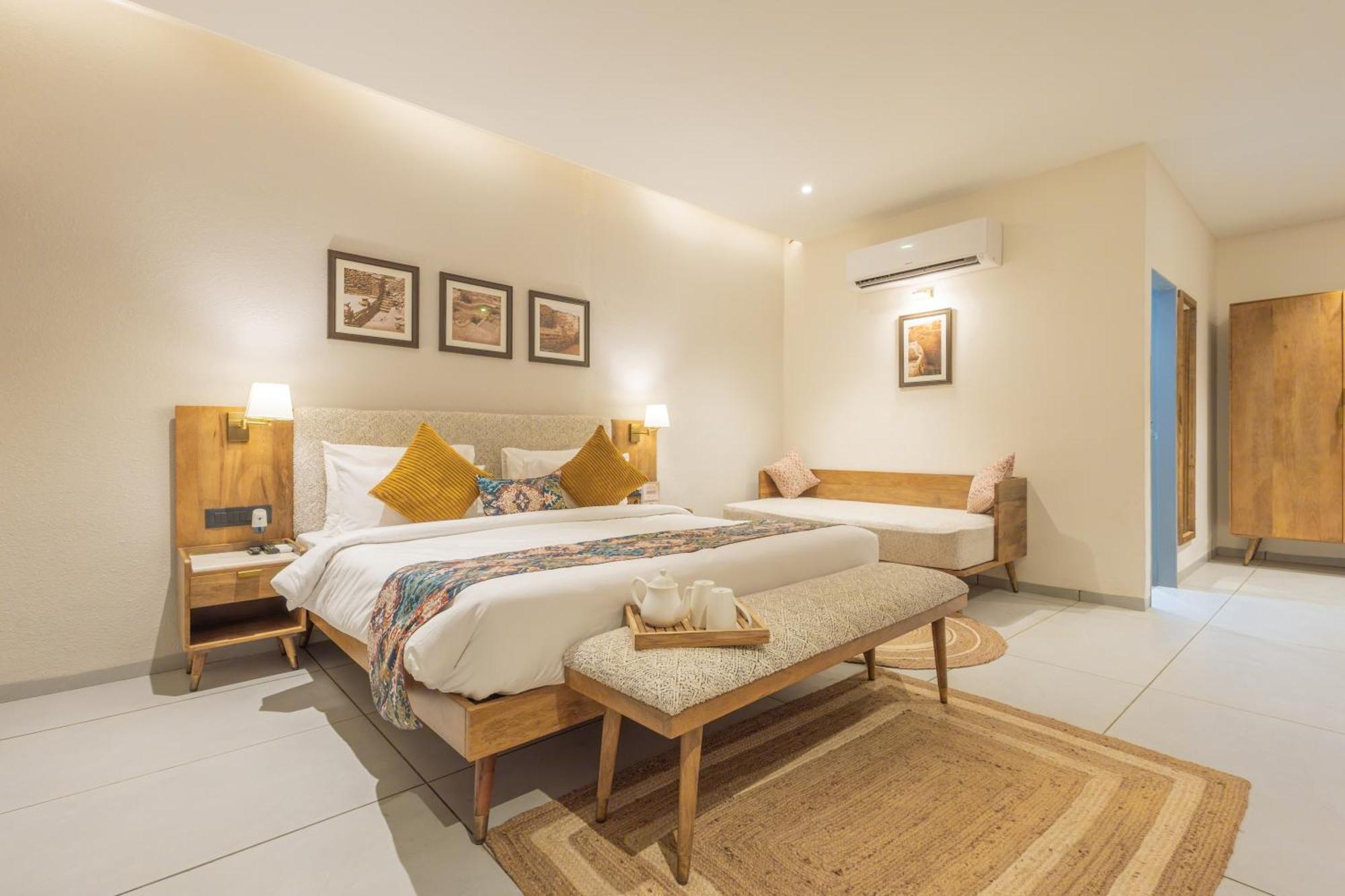 Evoke Dholavira Hotel Bagian luar foto
